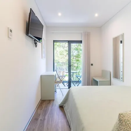 Avenue 41 Πανσιόν 3*