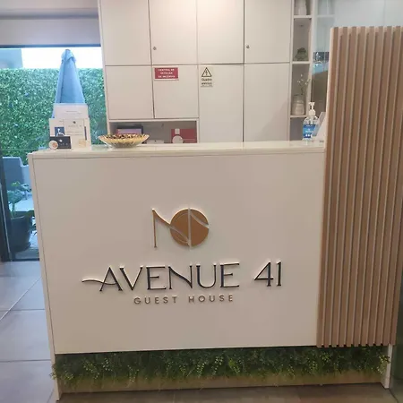 Avenue 41 Pensión